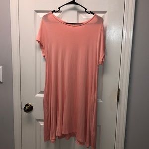 Coral T-Shirt dress with POCKETS!